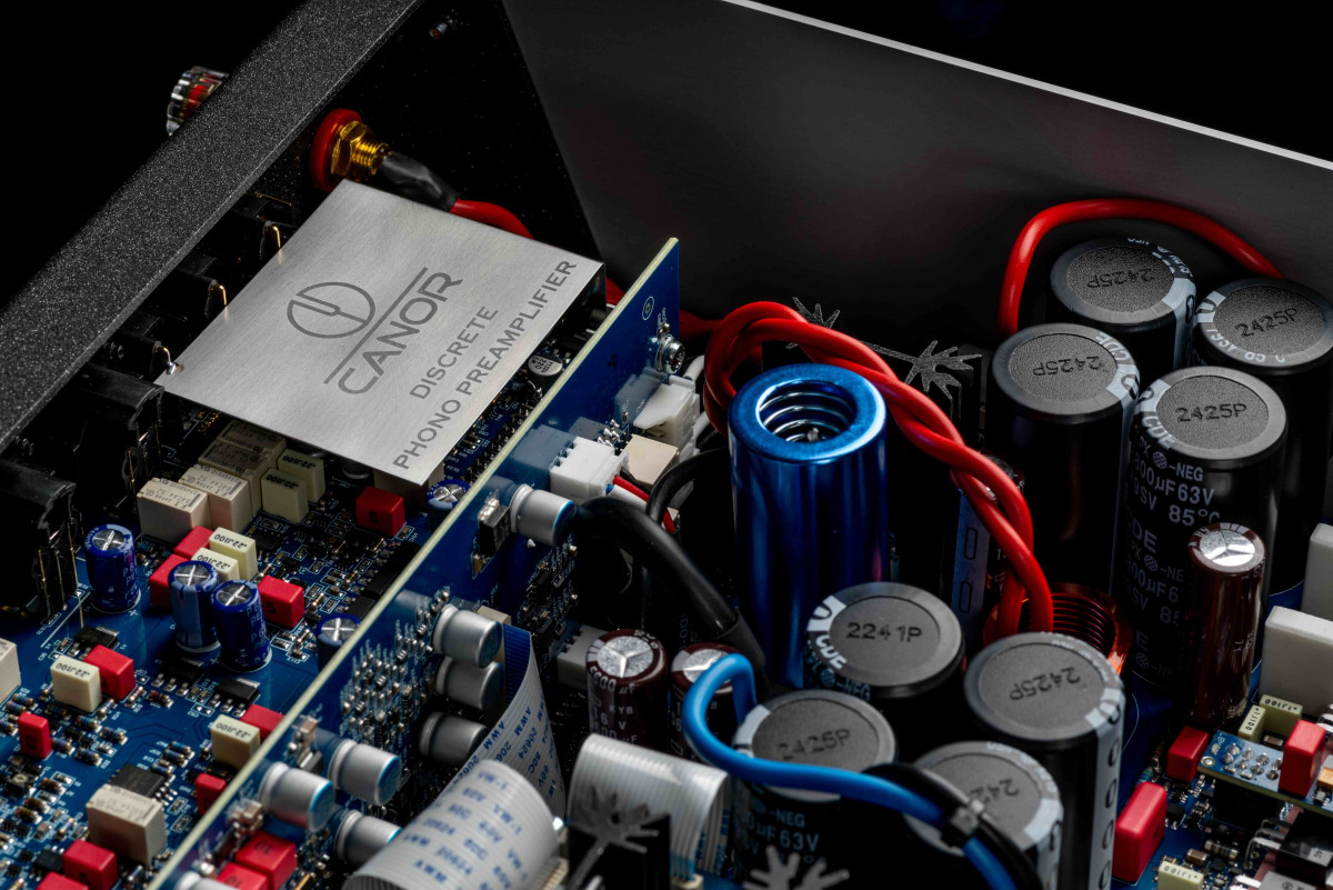 Canor Virtus A3 phono Canor Virtus A3 phono
