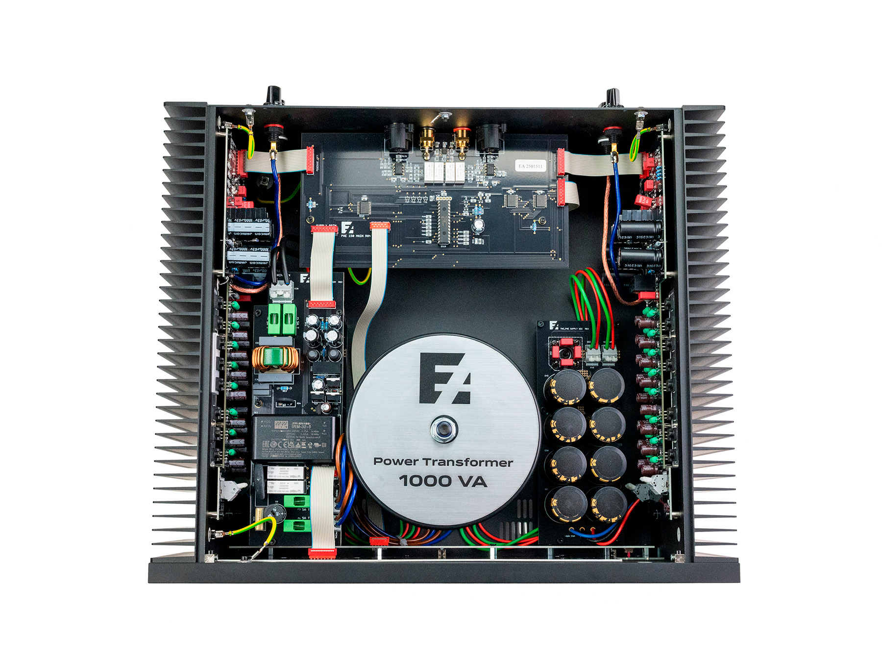 ELECTRIC AUDIO PAE 150 DV BINNENKANT Interne opbouw van de Electric Audio PAE 150 DV eindversterker met dual mono voeding