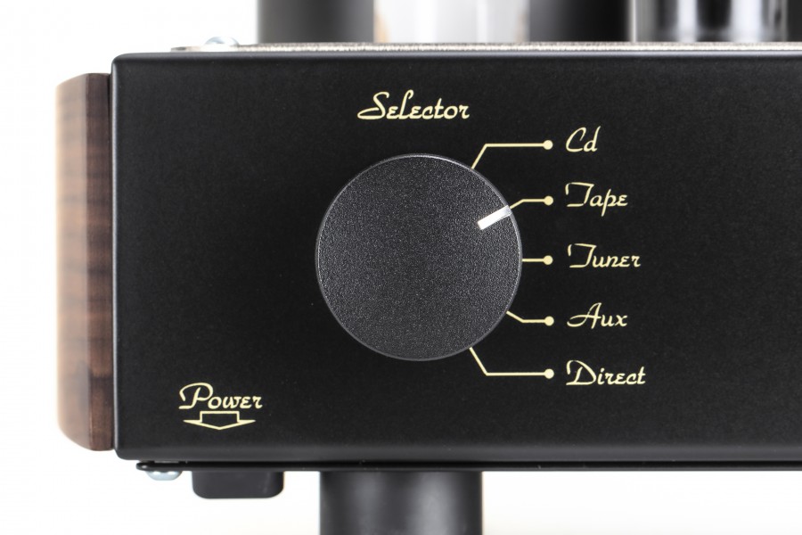 MastersounD Compact 300B selector ingangen van de MastersounD compact 300B